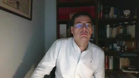 8age online show from 25, 12, 2024