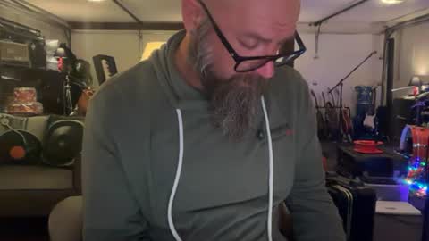 8curveforyou online show from 17, 7, 2026