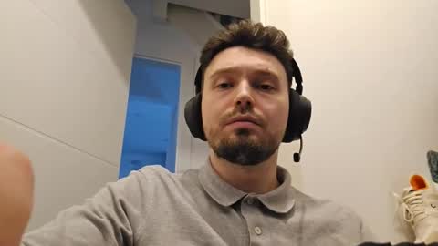 Snapshot of 8inchdude93 chatting on 4, 4, 2026 8inchdude93 online show from 4, 4, 2026