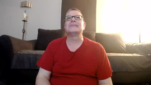Snapshot of 989guy chatting on 14, 6, 2026 989guy online show from 14, 6, 2026