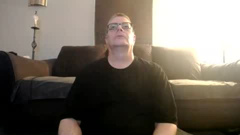Snapshot of 989guy chatting on 21, 6, 2026 989guy online show from 21, 6, 2026