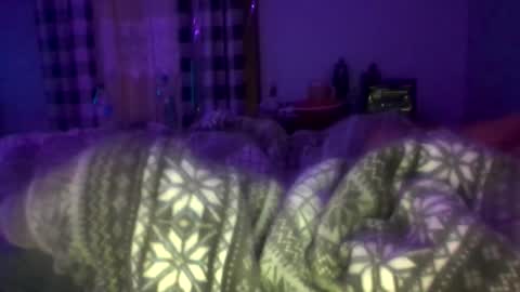 9inch18age online show from 30, 11, 2025