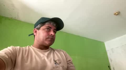 Snapshot of 9vinhocamshow chatting on 17, 3, 2026 9vinhocamshow online show from 17, 3, 2026