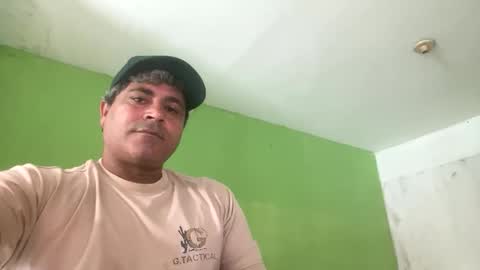 Snapshot of 9vinhocamshow chatting on 11, 4, 2026 9vinhocamshow online show from 11, 4, 2026