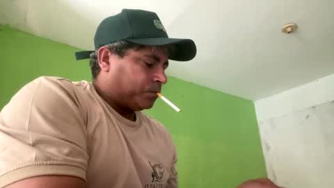 Snapshot of 9vinhocamshow chatting on 12, 4, 2026 9vinhocamshow online show from 12, 4, 2026