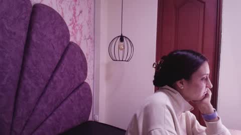  Alaia online show from 20, 12, 2025