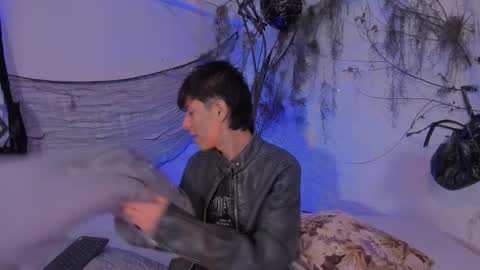 Snapshot of _alexandersawyer_ chatting on 4, 11, 2025 Alexander online show from 4, 11, 2025