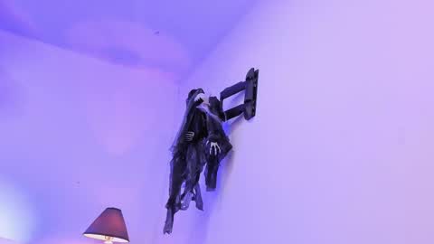 Snapshot of _alexandersawyer_ chatting on 4, 11, 2025 Alexander online show from 4, 11, 2025