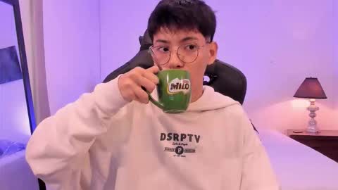 Snapshot of _alexandersawyer_ chatting on 13, 11, 2025 Alexander online show from 13, 11, 2025