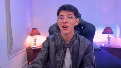 Snapshot of _alexandersawyer_ chatting on 14, 11, 2025 Alexander online show from 14, 11, 2025