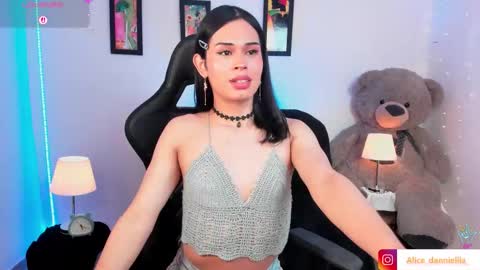 Snapshot of _ali_danniella_ chatting on 16, 3, 2026 danniella Indepeding Model online show from 16, 3, 2026