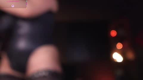 Miss Alice  My internet sucks these days see you soon online show from 24, 11, 2025