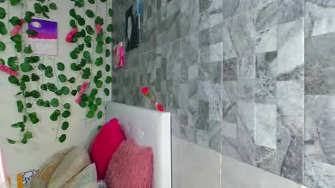 Snapshot of _amy_rojas_ chatting on 4, 6, 2026 ask me online show from 4, 6, 2026