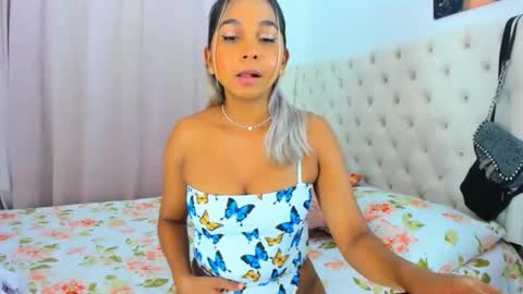 Snapshot of _analia chatting on 15, 2, 2025 Analia online show from 15, 2, 2025