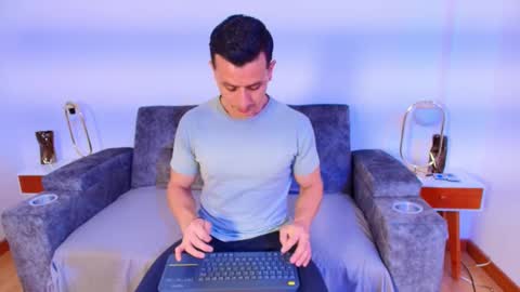 _andrewfalcon2 online show from 28, 9, 2025