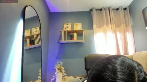      online show from 12, 7, 2026