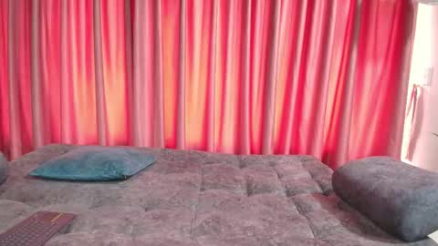 Melissa  online show from 23, 10, 2025