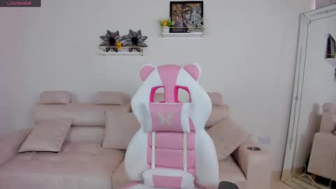    online show from 28, 5, 2026