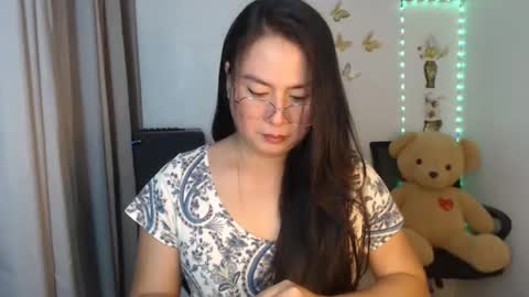 Snapshot of _arah chatting on 2, 10, 2025 arah online show from 2, 10, 2025