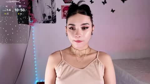 Snapshot of _ariiaa_ chatting on 6, 6, 2026 Aria online show from 6, 6, 2026