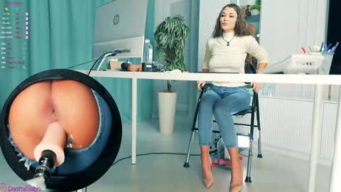 _artporno_ online show from 28, 10, 2025