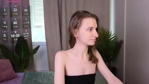 Snapshot of _ash_leyy_ chatting on 29, 7, 2026 _ash_leyy_ online show from 29, 7, 2026