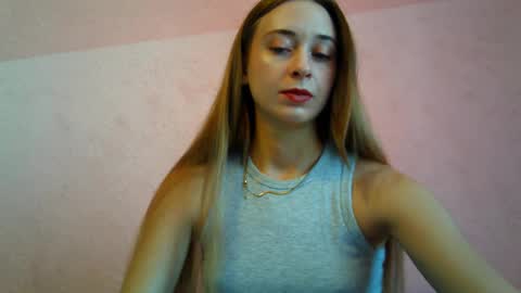 _aurora_sweet online show from 5, 11, 2025