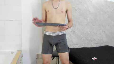 _axel_09 online show from 11, 4, 2026