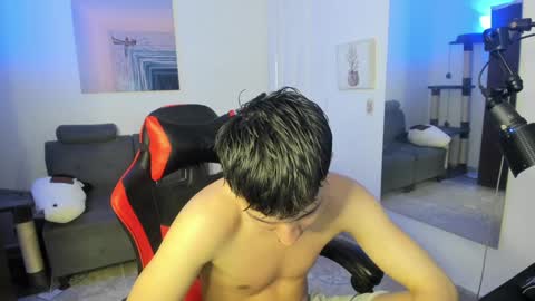 B L A K E online show from 10, 1, 2025