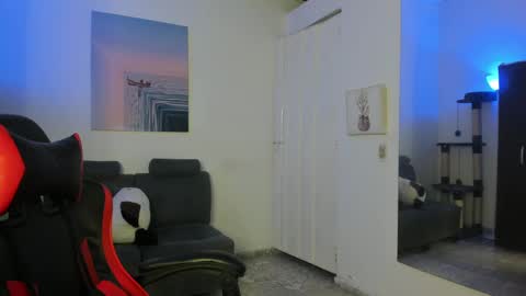 B L A K E online show from 16, 1, 2025