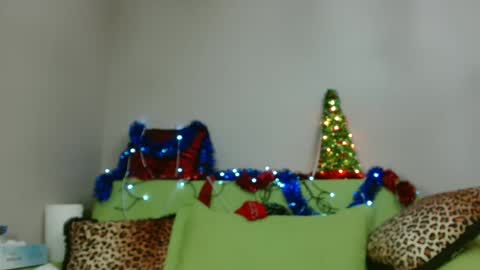 Snapshot of _blue__butterfly_ chatting on 2, 1, 2025 KHALEESI online show from 2, 1, 2025