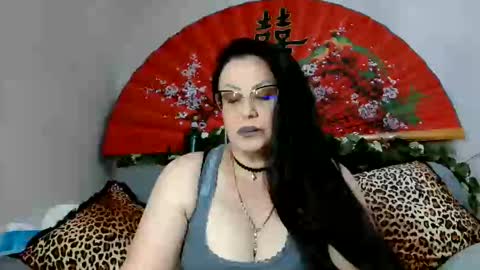 Snapshot of _blue__butterfly_ chatting on 31, 5, 2026 KHALEESI online show from 31, 5, 2026