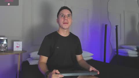 Snapshot of _bruno_bs chatting on 14, 1, 2025 BRUNO online show from 14, 1, 2025