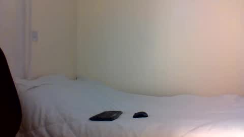 Snapshot of _bunny_b chatting on 26, 10, 2025 I will be back soon online show from 26, 10, 2025