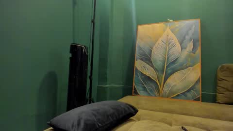 _bunny_boy_ online show from 8, 10, 2025