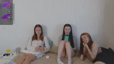 _by_double_sexy_miss_ online show from 15, 4, 2026