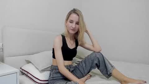   online show from 2, 12, 2025