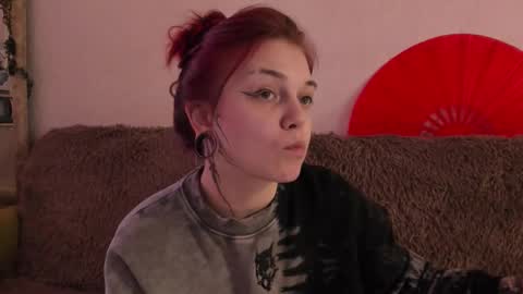 Caroline online show from 4, 2, 2026