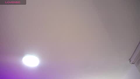 Snapshot of _charlotte_collins_ chatting on 4, 6, 2026 _charlotte_collins_ online show from 4, 6, 2026