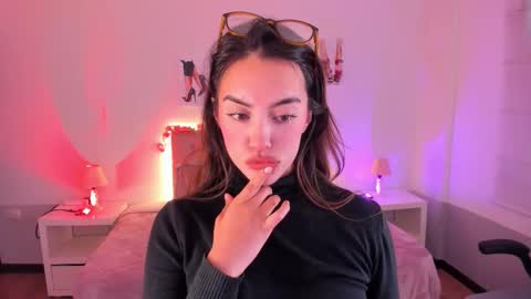 Charlote online show from 8, 10, 2025