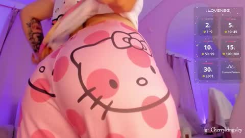 Snapshot of _cherrykingsley1 chatting on 30, 9, 2025 Cherrykingsley online show from 30, 9, 2025