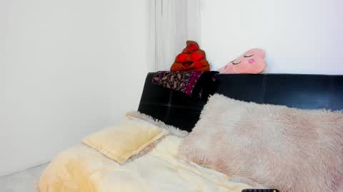 Snapshot of _cloe_1 chatting on 3, 12, 2024 Chloe online show from 3, 12, 2024