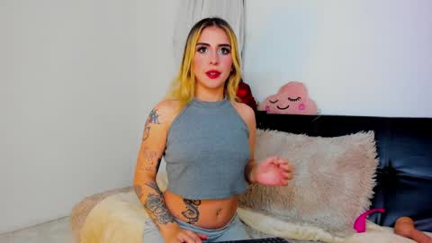 Snapshot of _cloe_1 chatting on 12, 12, 2024 Chloe online show from 12, 12, 2024