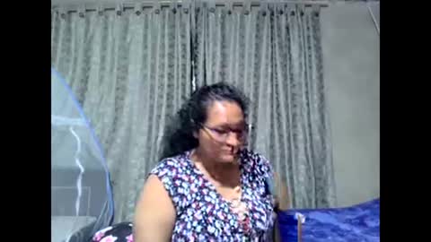 _cristal09 online show from 5, 10, 2025