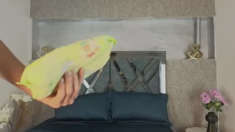 Dante online show from 3, 12, 2025