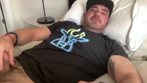 _direwolf_ online show from 22, 4, 2026