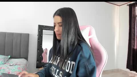 _elektrah online show from 26, 2, 2025