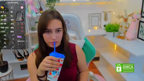 Snapshot of _eliizabeth__ chatting on 17, 12, 2024 Lizzy online show from 17, 12, 2024