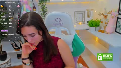 Snapshot of _eliizabeth__ chatting on 17, 12, 2024 Lizzy online show from 17, 12, 2024