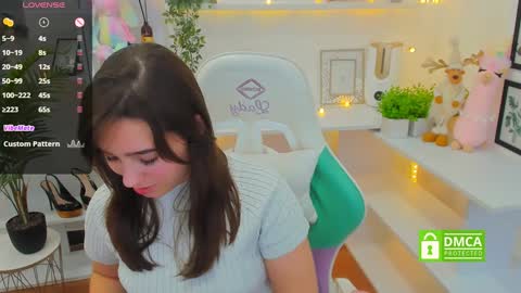 Snapshot of _eliizabeth__ chatting on 19, 12, 2024 Lizzy online show from 19, 12, 2024